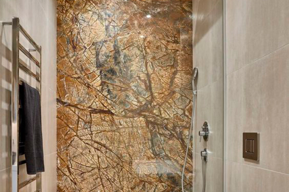 bagni in marmo box doccia pietra rain forest brown