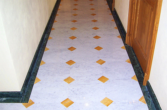 pavimenti interni corridoio marmo