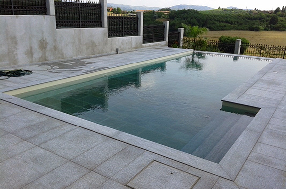 pavimenti in pietra per piscine pietra luserna